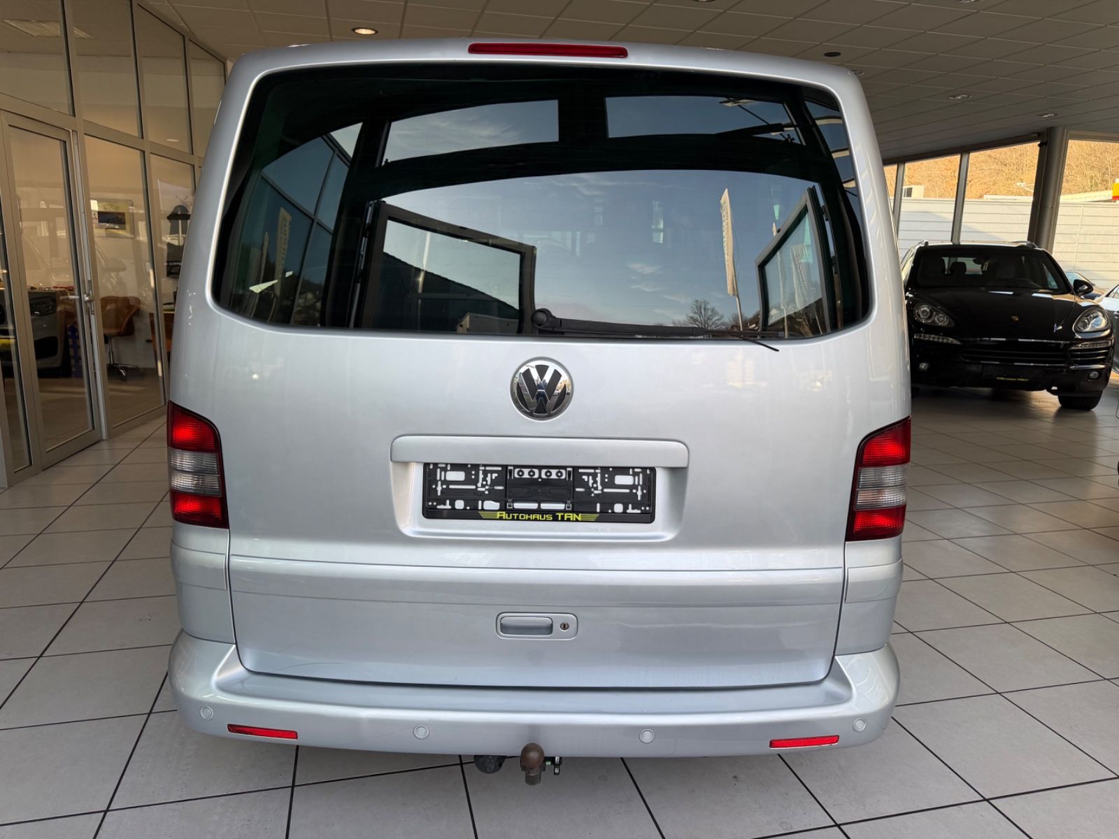 Fahrzeugabbildung Volkswagen T5 Multivan United