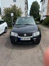 Suzuki Grand Vitara 1.6 Club (3-trg.) - Suzuki Grand Vitara Club mit Benzin-Antrieb
