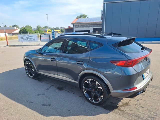 CUPRA Formentor VZ 1.4 e-HYBRID 245PS ACC von privat