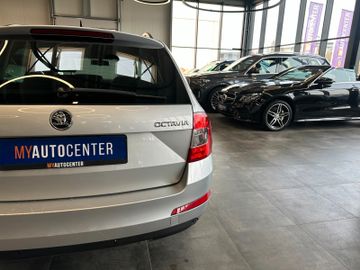 Skoda Octavia Combi Ambition *CNG*BI-XENON*TEMPOMAT