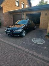 BMW 318i Automatik ,Navi,Xenon, Leder,Aluf... - BMW 318 aus 2009: Kombi, 318i