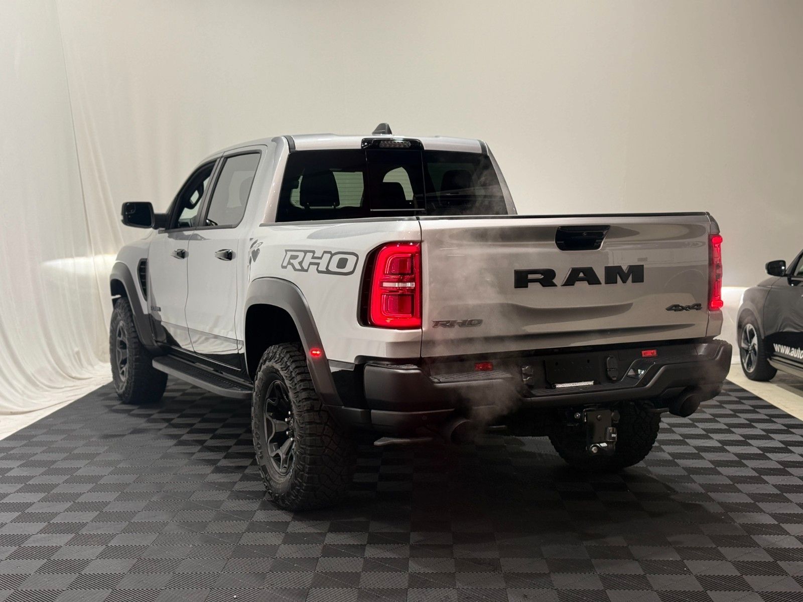 Fahrzeugabbildung Dodge RAM 1500 RHO H/O