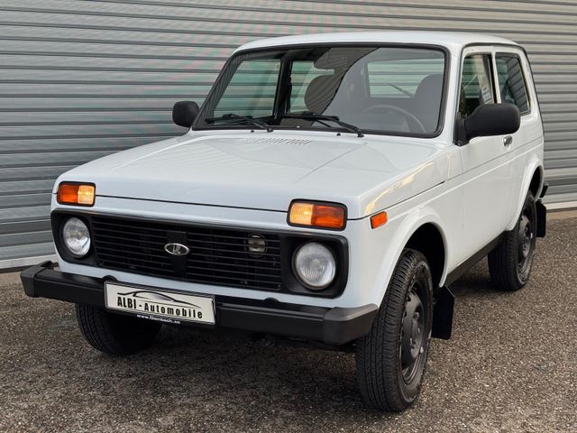 Lada Niva  Urban 4x4 Urban AHK,Radio/CD,Frontschutz