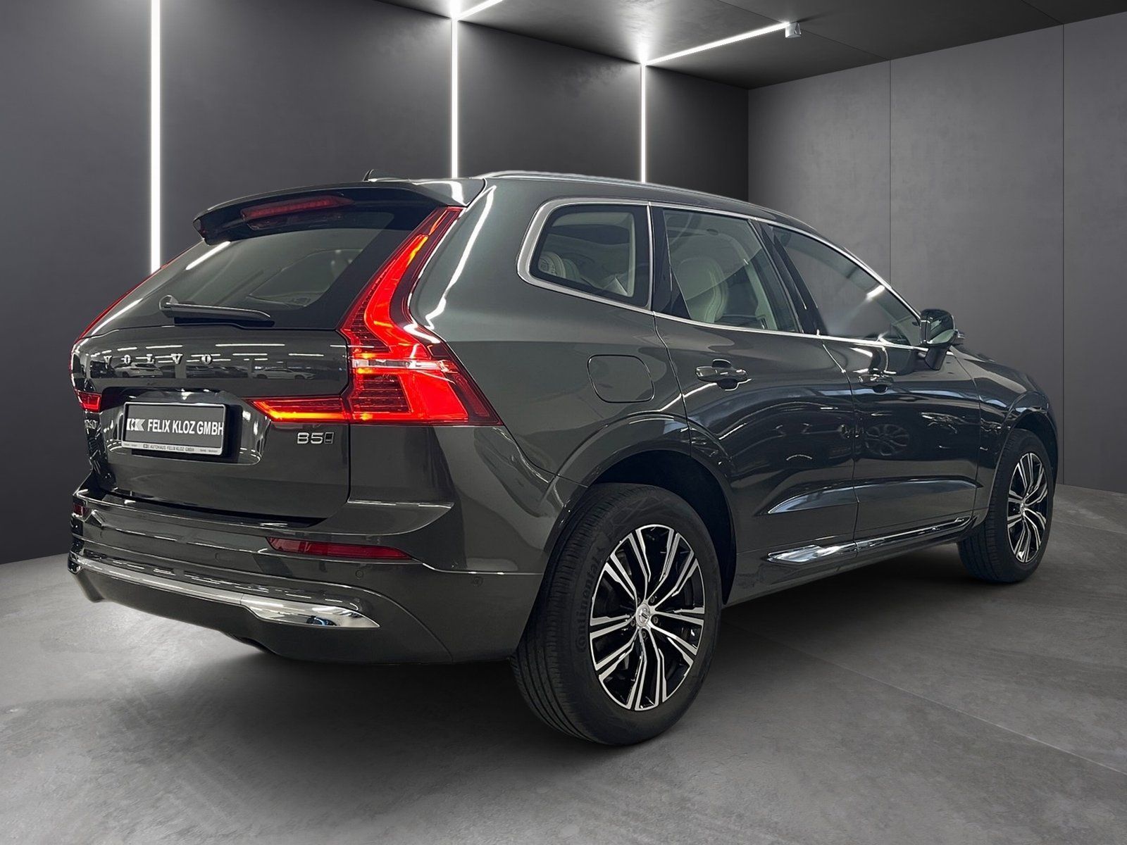 Fahrzeugabbildung Volvo XC 60 B5 AWD Inscription HUD*360°*Kardon*AHK*