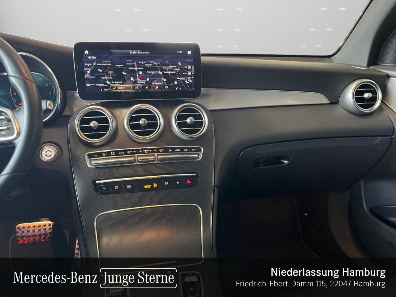 Mercedes-Benz GLC 300 de 4M AMG Navi Dist Tw Pano LED Amb AHK foto 15