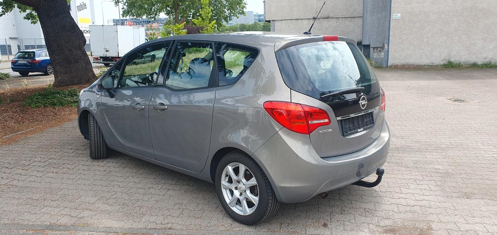 Opel Meriva B Edition