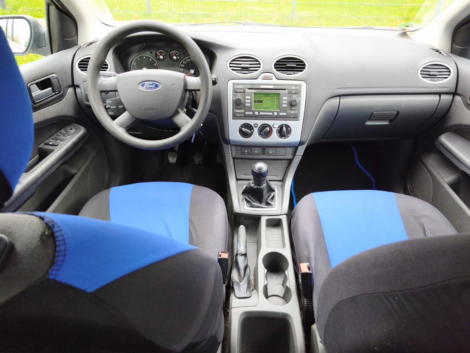 Ford Focus 2006 — photo 10