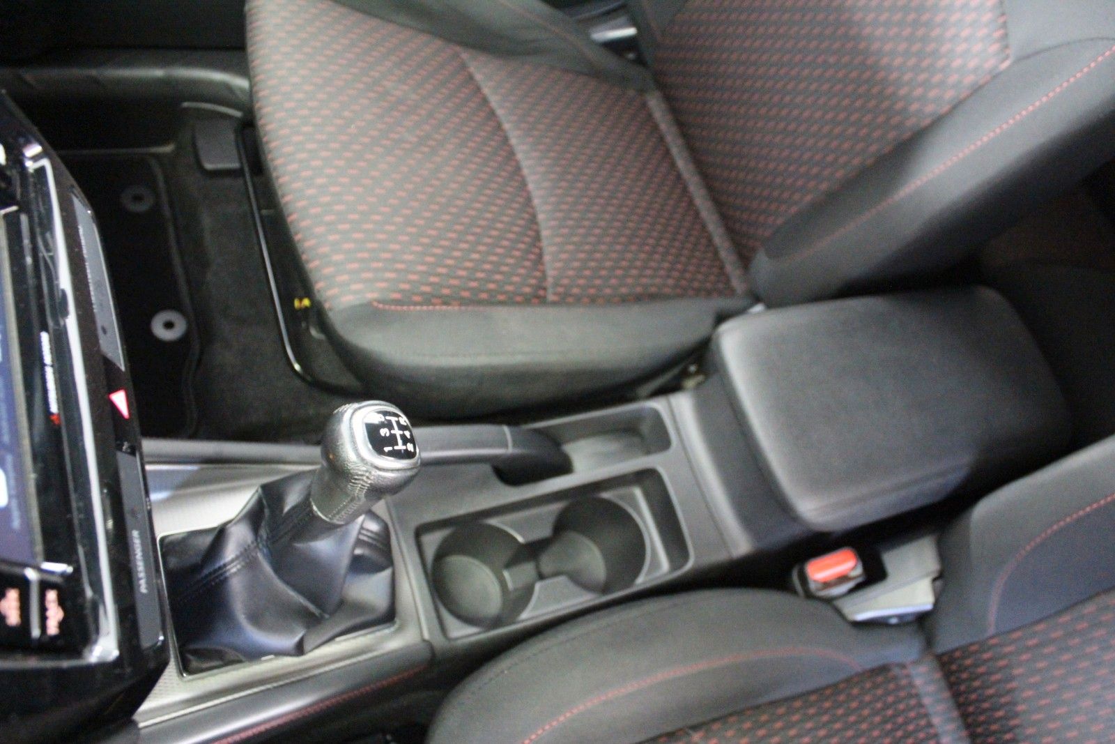 Fahrzeugabbildung Mitsubishi ASX Edition 100+ 2WD *AHK abnehmbar *