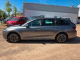Skoda Octavia Combi*TopZustand*NAVI*360°*LED*SHZ*PANO - Skoda Octavia Combi mit Diesel-Antrieb