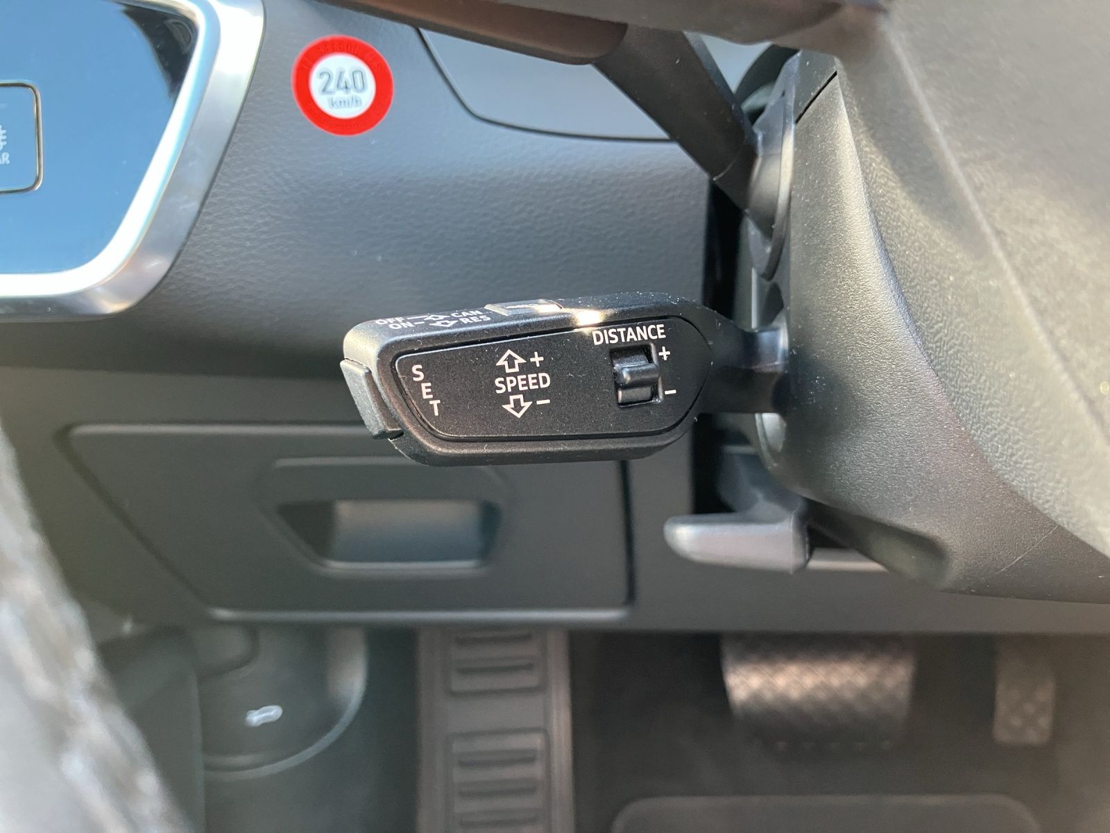 Fahrzeugabbildung Audi A6 Avant 50 TDI sport quattro Matrix AVC ACC SH