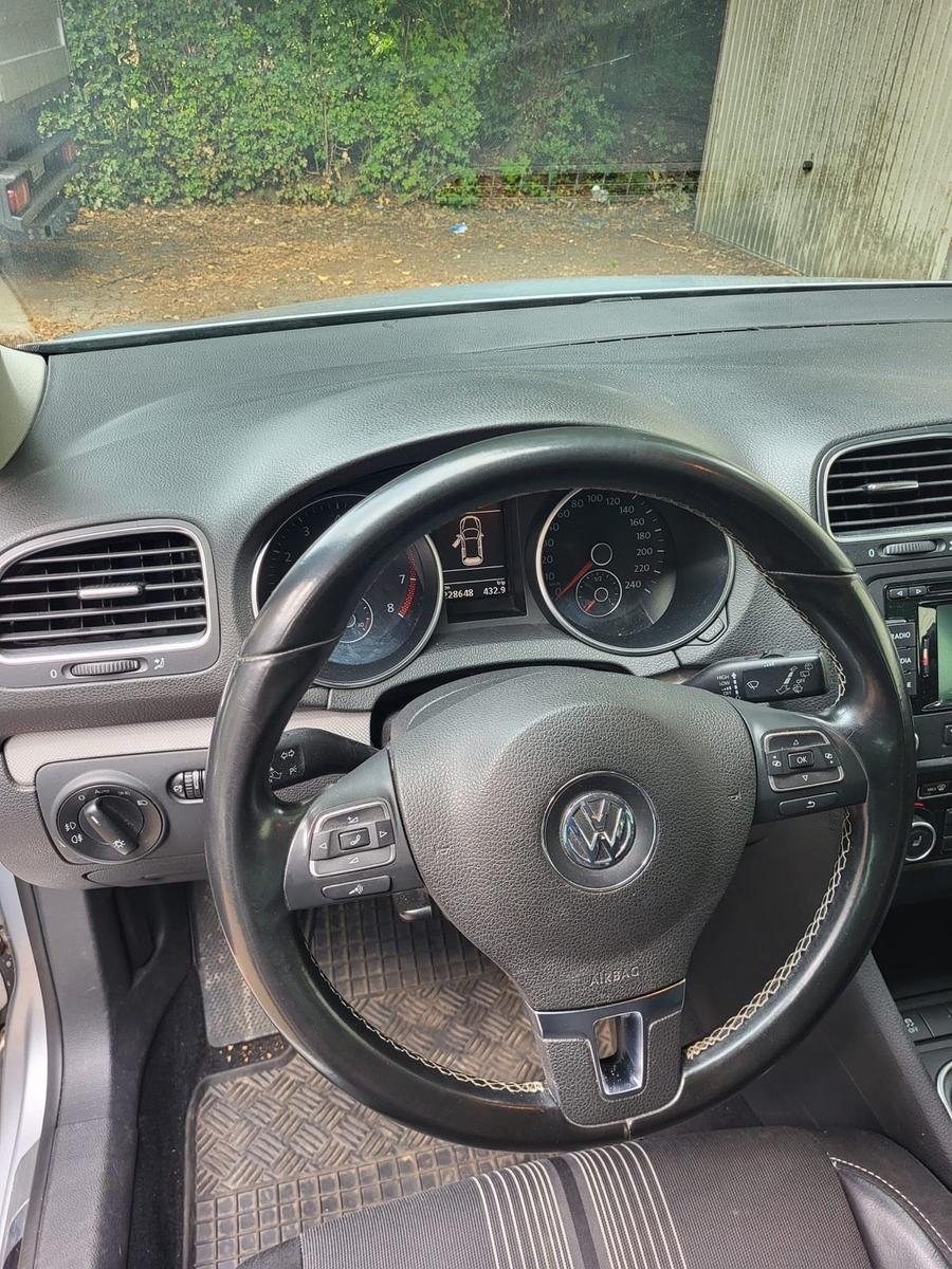 Volkswagen Golf 2012 — photo 9