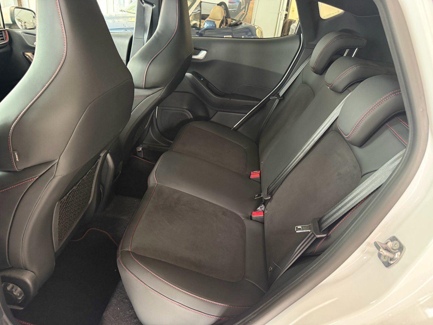 Ford Fiesta ST X Performance-Pake Navi Sitzheizung foto 13