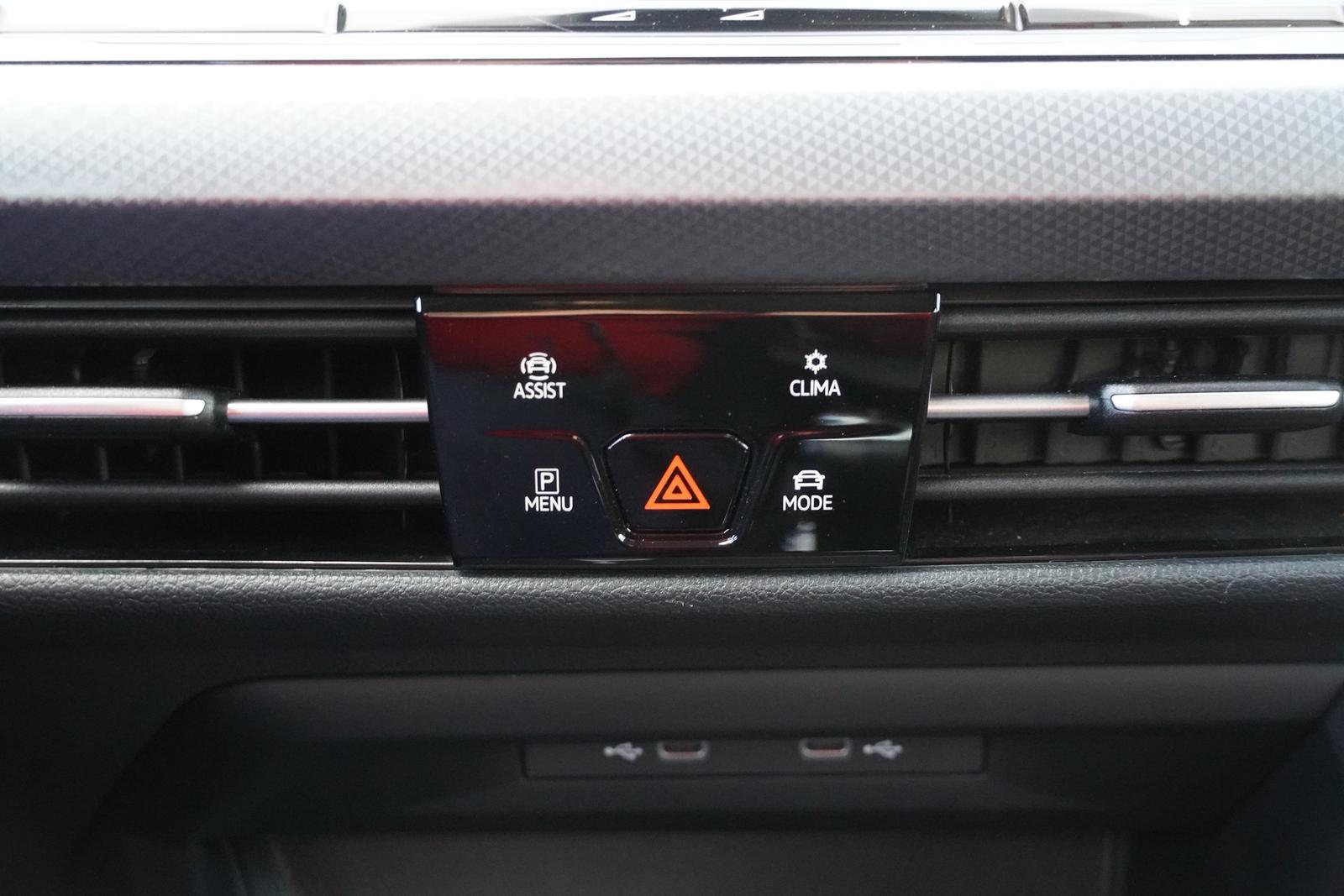 Volkswagen Golf VIII 1.5 TSI Active LED Navi Head-Up Kamera, миниатюра 18