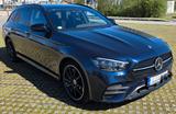 Mercedes-Benz E 450 4MATIC T Autom. - AMG Design, Night Line - blaue Mercedes-Benz E 450