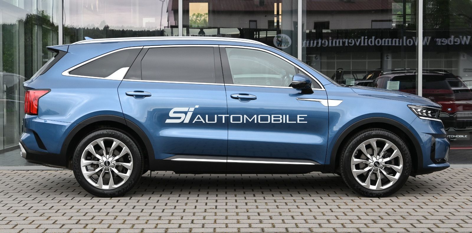 Fahrzeugabbildung Kia Sorento 2.2 CRDi AWD Platinum °AHK°7-SITZE°HUD°