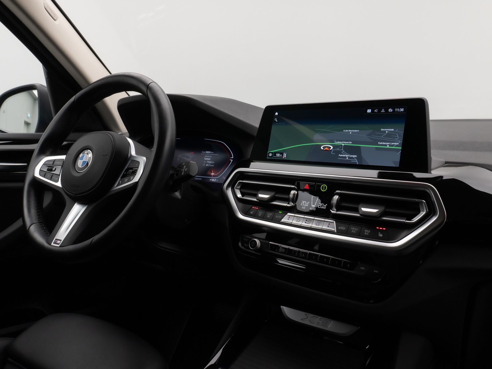 Fahrzeugabbildung BMW X3 xD20i Kamera DAB HiFi Leder M Sport 19Zoll