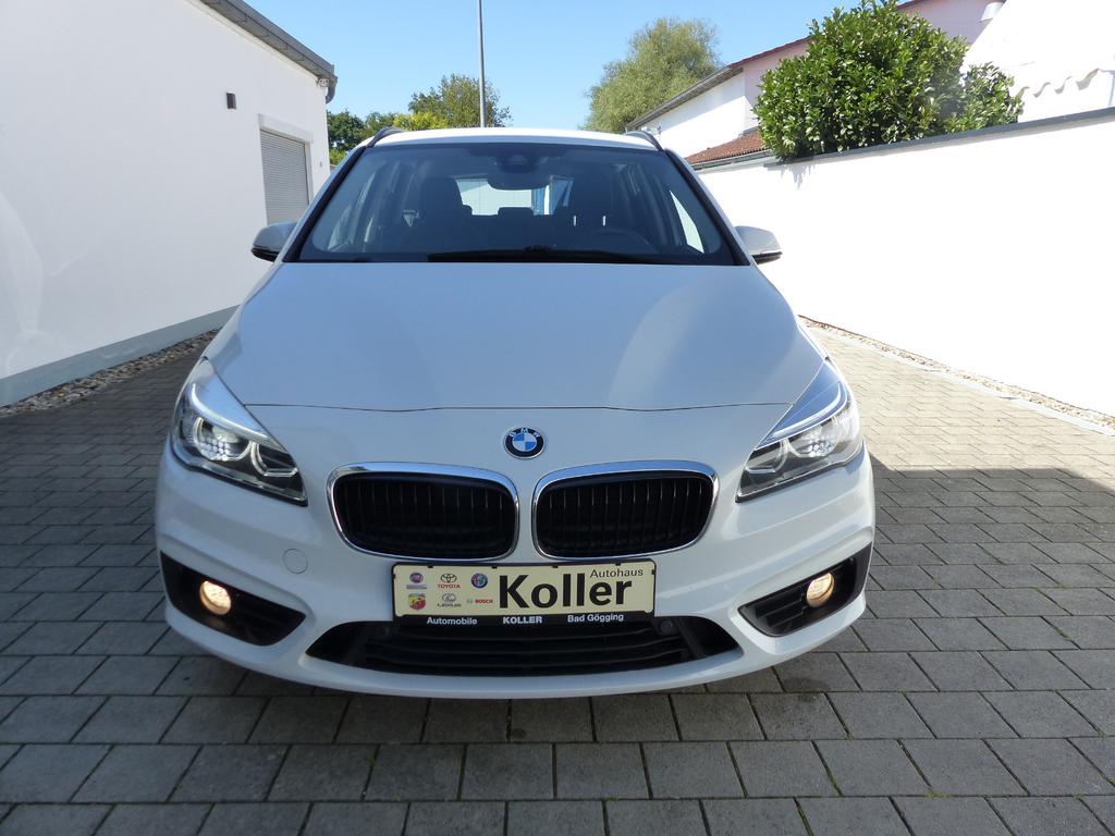 BMW 218