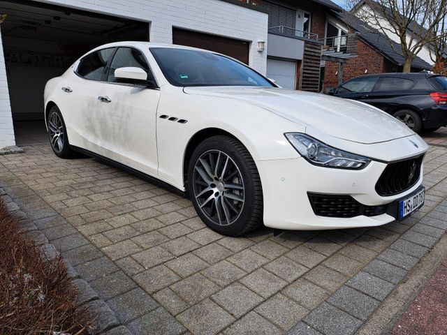 Maserati Ghibli 3.0 V6 350HP GranSport GranSport