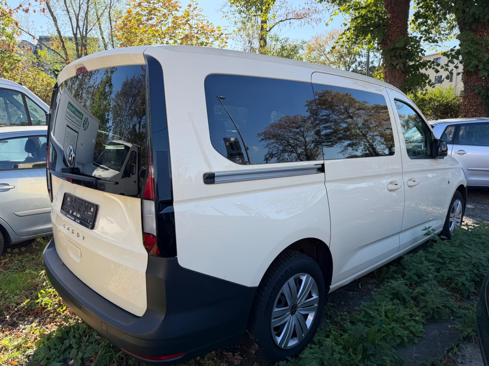 Volkswagen Caddy Maxi 2.0L 7-Sitzer