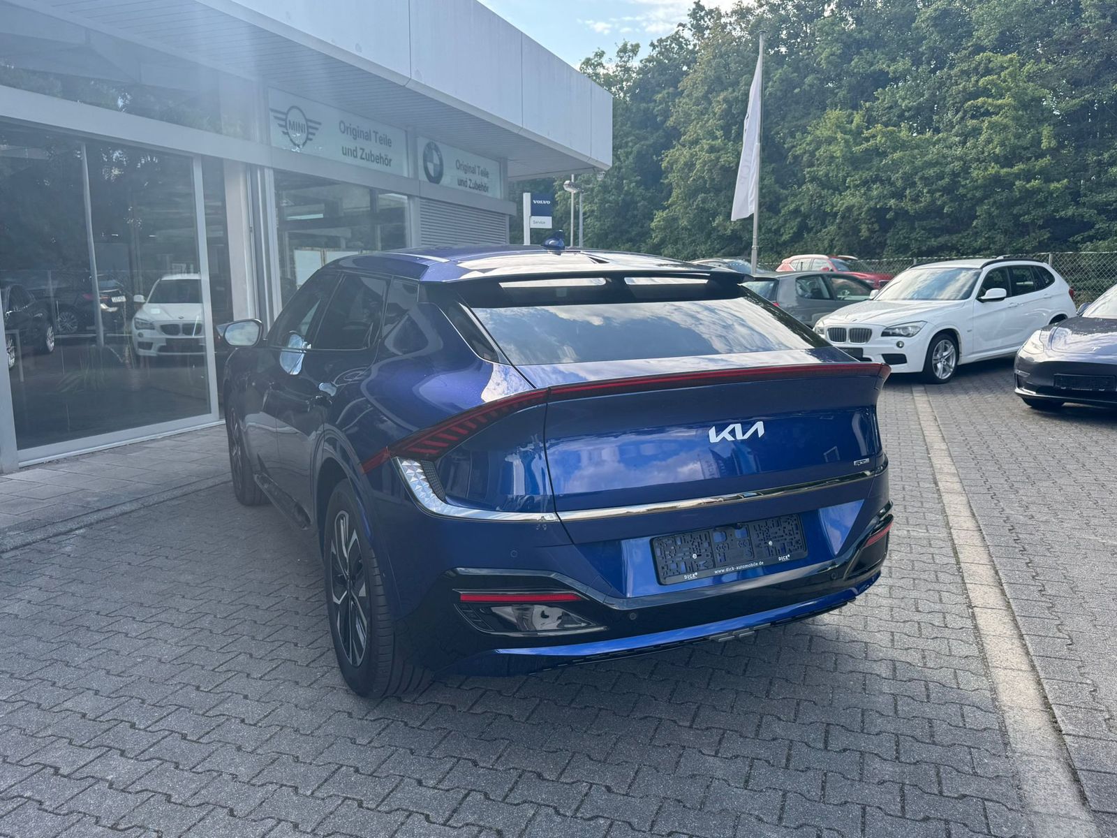 Fahrzeugabbildung Kia EV6 GT-Line 4WD WERKSGA+MEMO+DAB+HEAD+ACC+360°