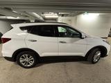 Hyundai SANTA FE blue 2.2 CRDi Style 4WD Automatik Style - Hyundai SANTA FE: Style