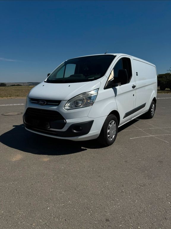 Image of Ford Transit Custom