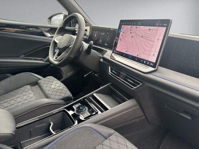 Tiguan 2.0 TDI DSG R-LINE 4MOTION PANO+360°+IQ.L