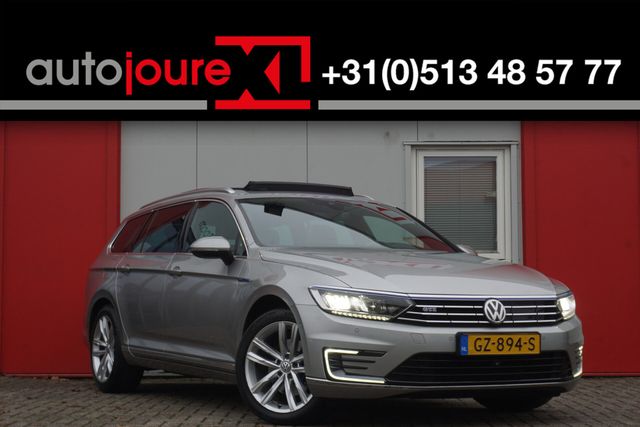 Volkswagen Passat Variant 1.4 TSI GTE Highline | Panoramada