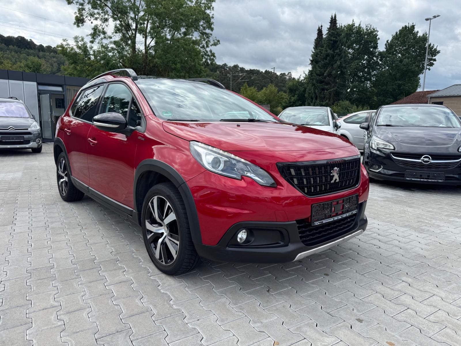 Peugeot 2008 GT-Line 1,2 96 kW /Navi / Panorama-Dach/LED