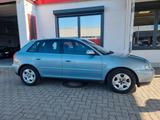 Audi A3 1.8 Attraction/ Automatik/2x PDC/ Alcantara - gebrauchte Audi A3 aus dem Jahr 2001