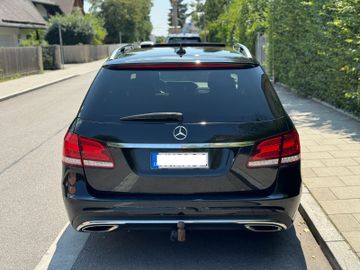 Mercedes E 350 - 4
