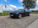 Ford Mustang - Ford Mustang aus 2010: Coupe