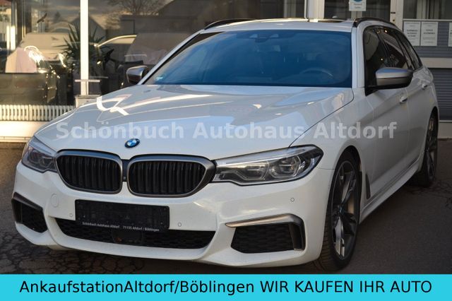 BMW M550d xDrive Touring A*NAVI*LEDER*PANORAMA*VOLL*