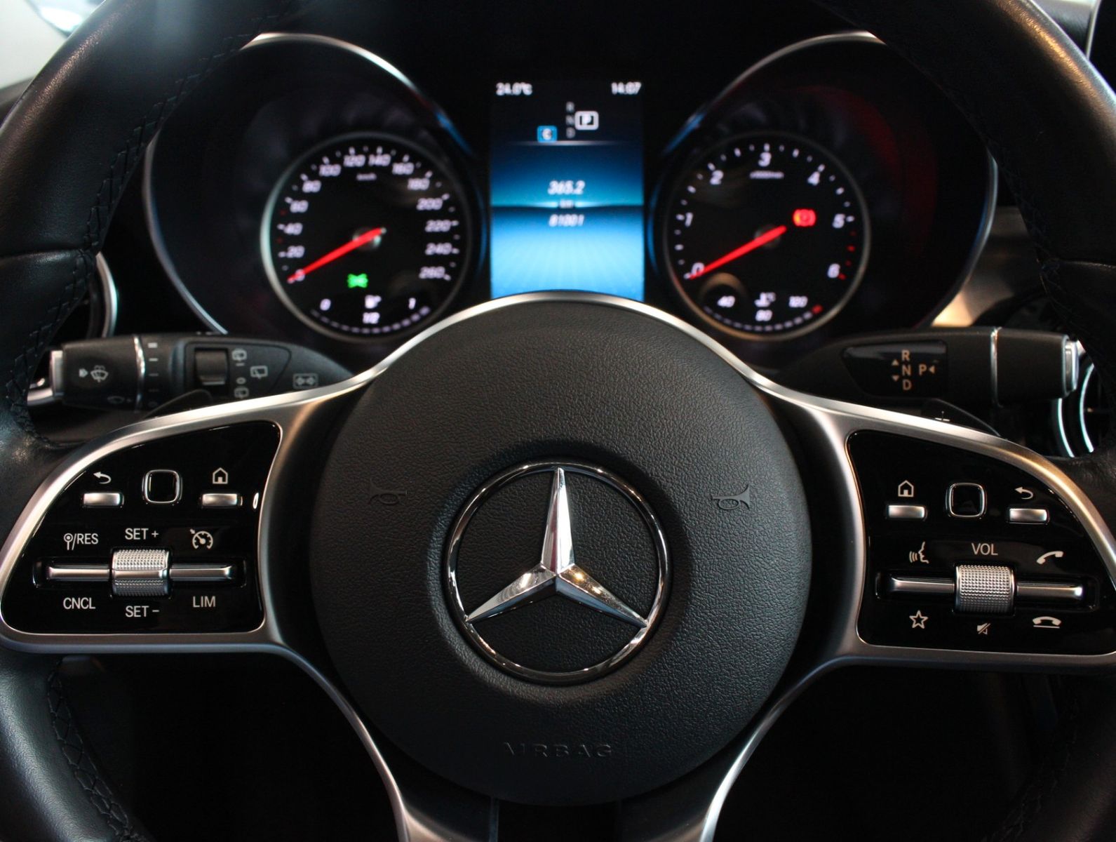Fahrzeugabbildung Mercedes-Benz C 200 d T Avantgarde*Ambiente*Apple CarPlay