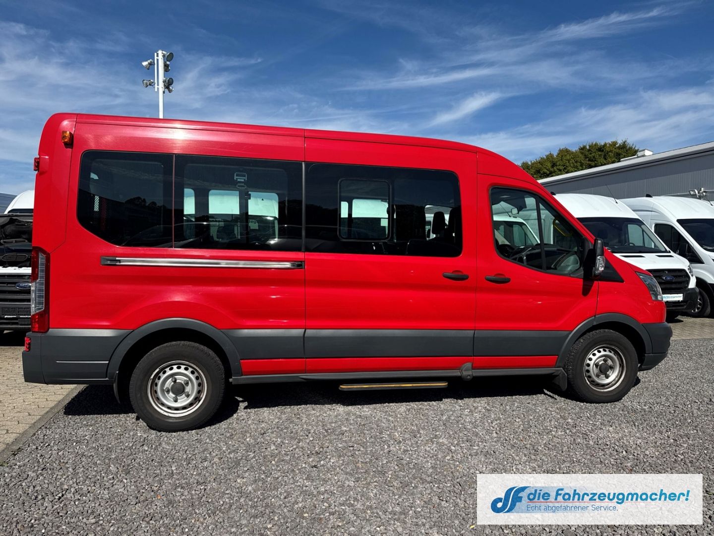 Fahrzeugabbildung Ford Transit Kombi 350 L3 2.2 TDCi DPF *4374 *KLIMA