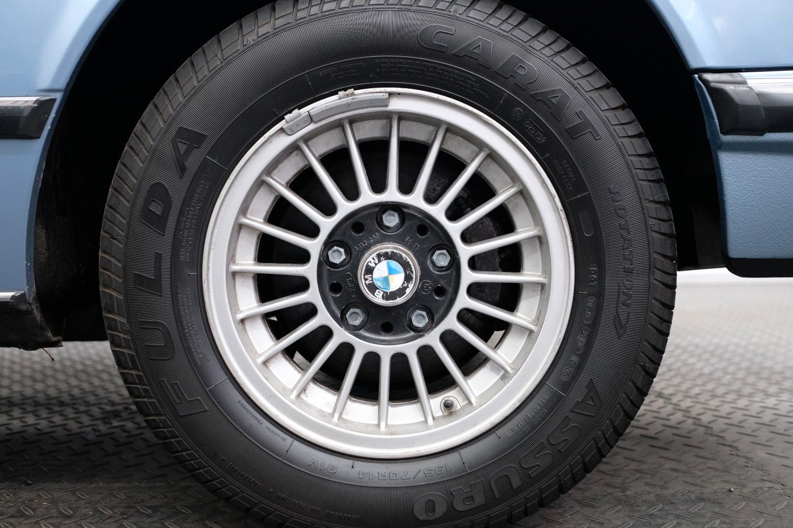 Fahrzeugabbildung BMW 633 CSI /56.168 KM/H-ZULASSUNG/DESIGN-IKONE
