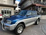 Mitsubishi MITSUBISHI L200 2.5 TDI 4WD DC Pick-up GLS - blaue Mitsubishi L200