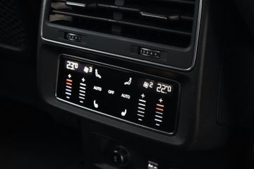 Audi Q8 - 11