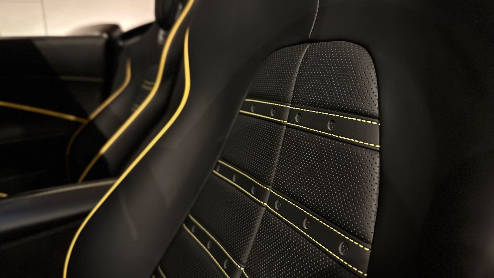 Fahrzeugabbildung Ferrari Roma Spider*Daytona*LEDs*Sitzklima*ACC