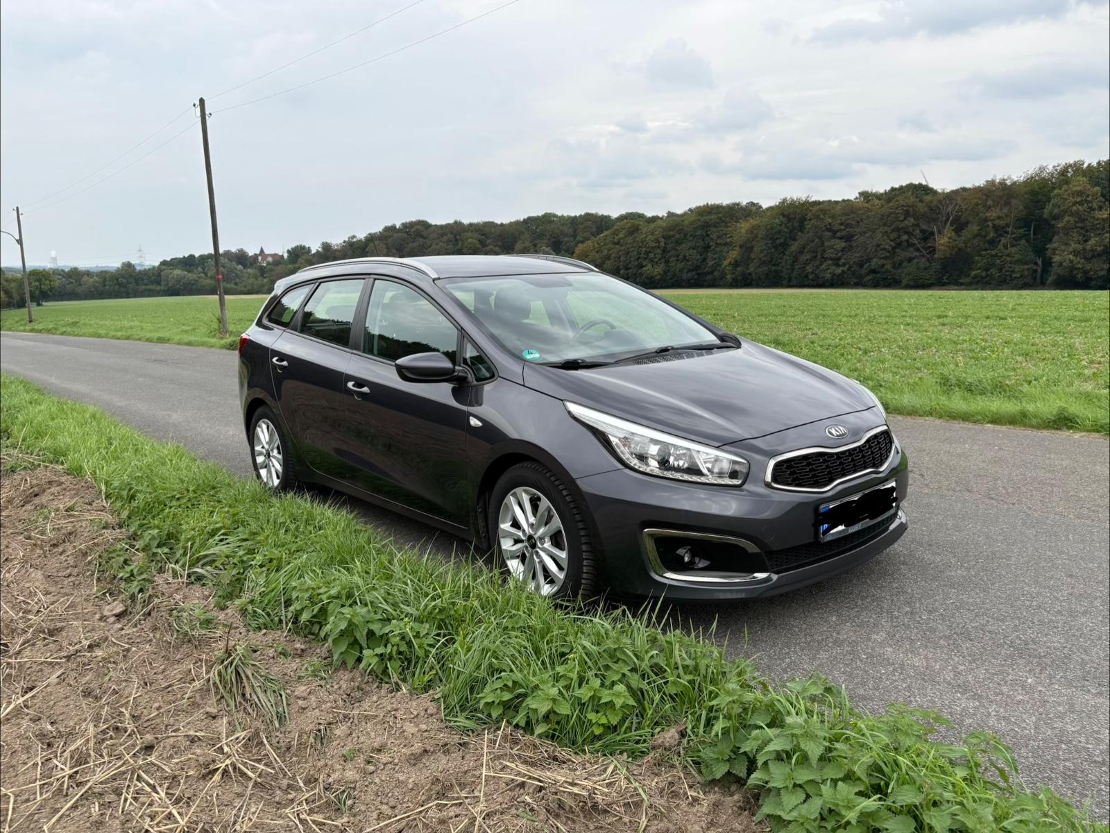 Kia cee'd Sportswagon 1.6 GDI Vision Sportswagon...