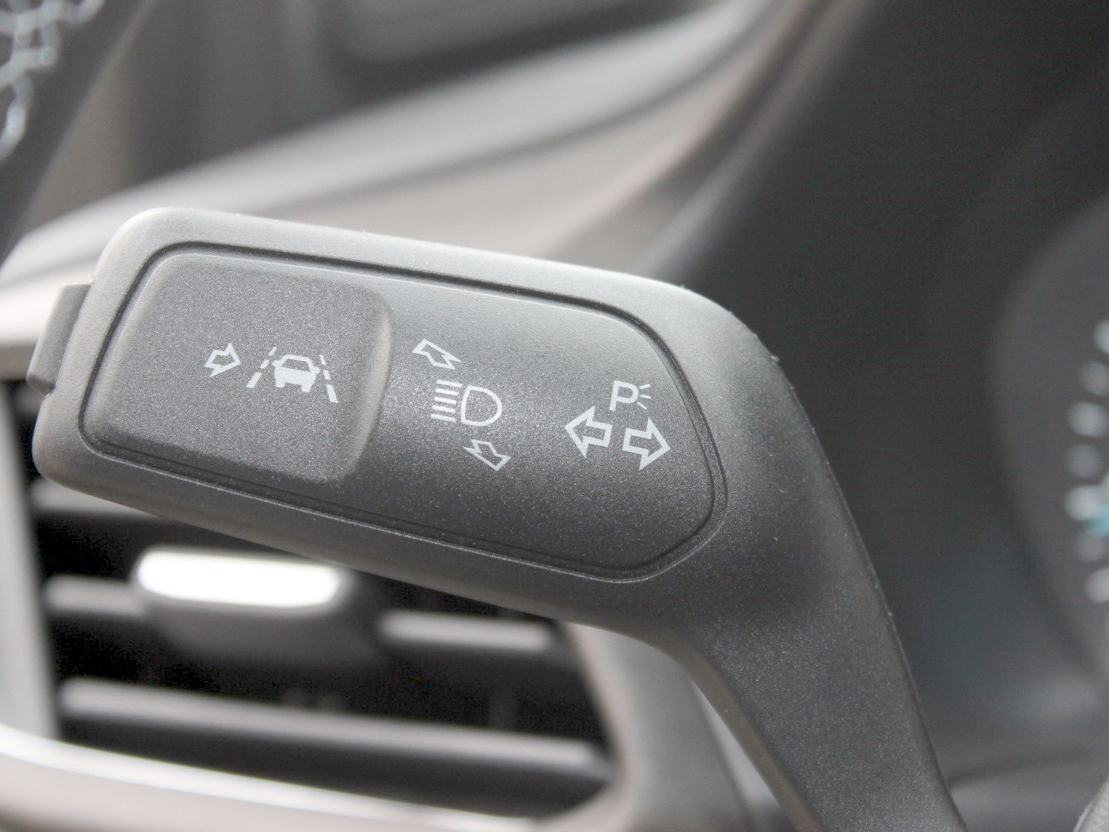 Fahrzeugabbildung Ford Puma Titanium X
