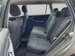 TOYOTA Corolla Kombi 1.4 D-4D Sol AHK ALU 8fach KLIMA