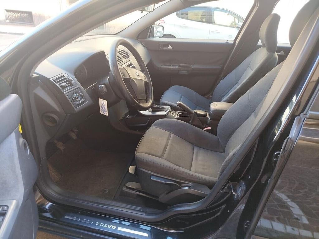 Volvo S40