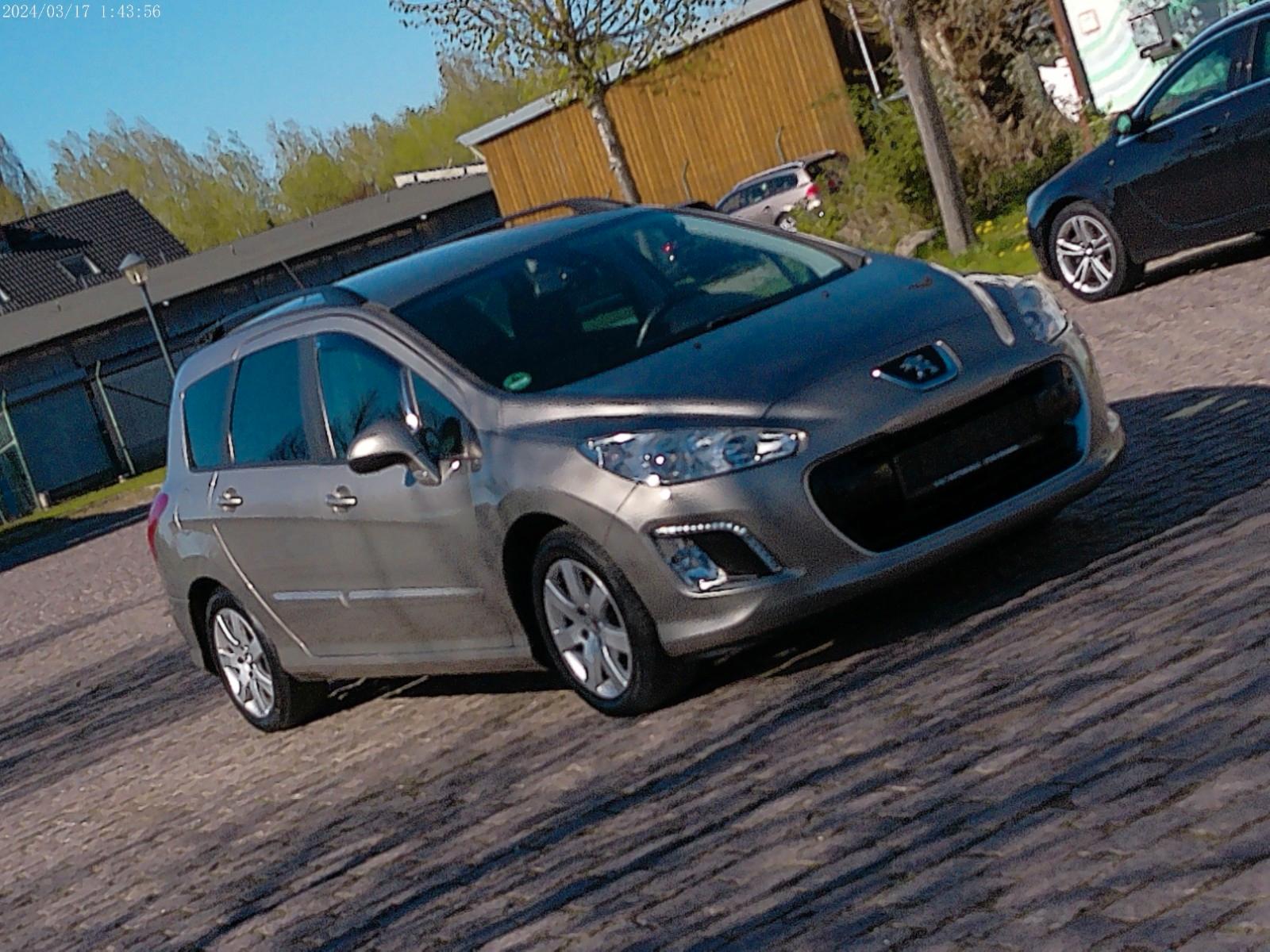 Peugeot 308 SW Active TÜV NEU NAVI KLIMA AHK S-HEFT  PDC