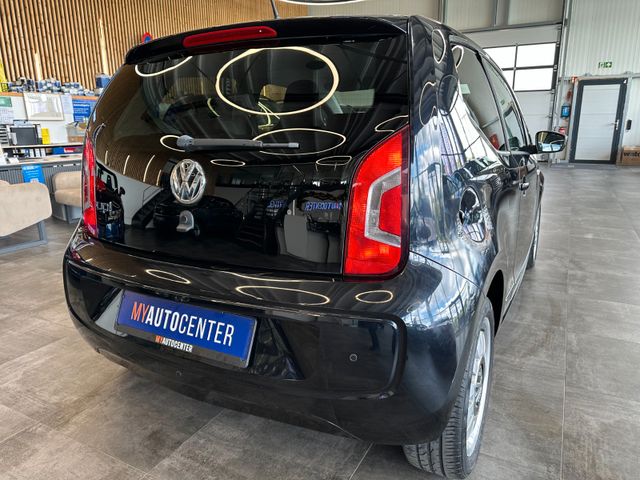 MYAUTOCENTER – Gebraucht- und Jahreswagen mit Werkstattservice in Pfaffenhofen Volkswagen up! black up! *Sitzh.*Navi*Klima*TÜV0428*