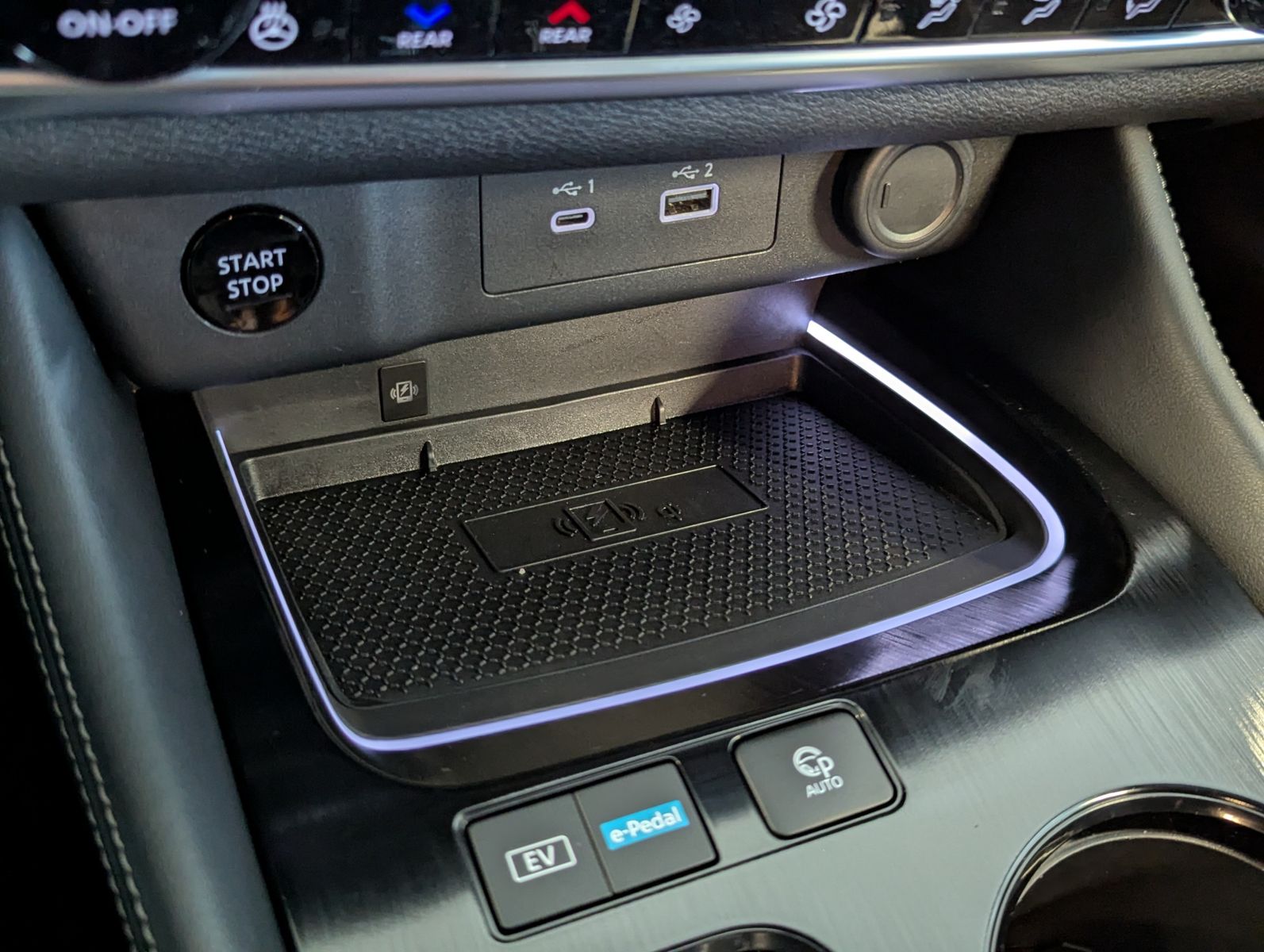Fahrzeugabbildung Nissan X-Trail 1.5 e-Power e-4 Tekna Bose HUD LED+ 20"