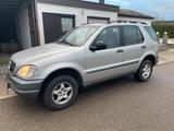 Mercedes-Benz Mercedes Benz ML320 - Mercedes-Benz ML-Class aus 1999
