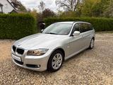 BMW 318 Baureihe 3 Touring 318d*SZH*Navi* - BMW 318 aus 2010: 318d
