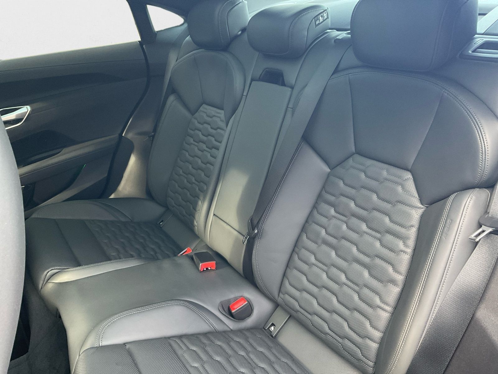 Audi e-tron GT - Bild 14