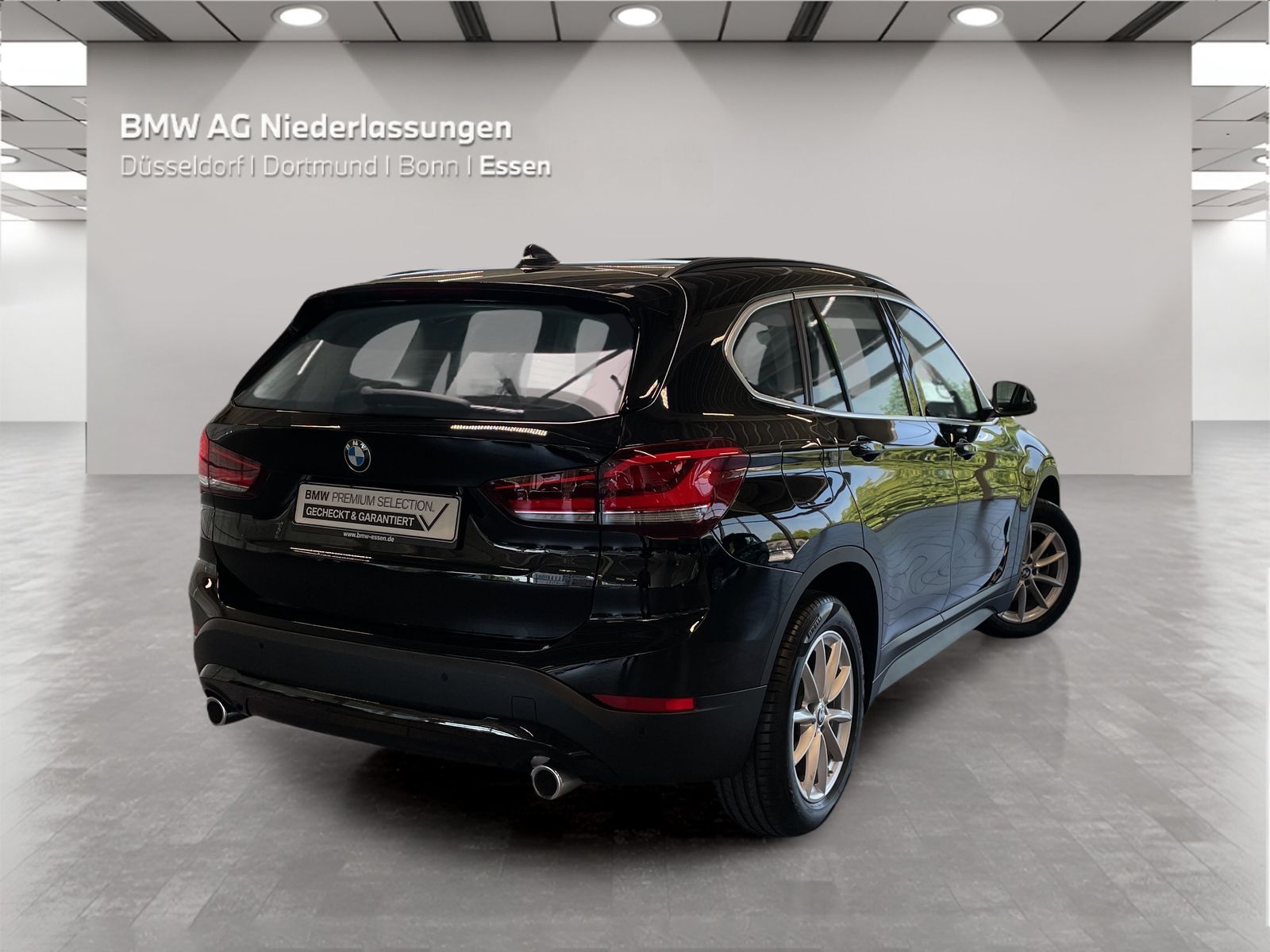 BMW X1 sDrive18d Navi Parkassist Pano.Dach LED foto 2